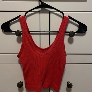 urban outfitters crop tops